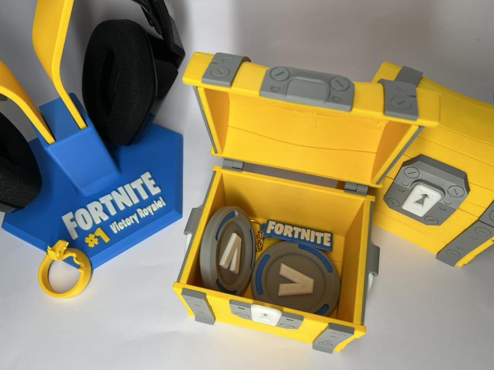 🎁Fortnite-Inspired Loot Chest